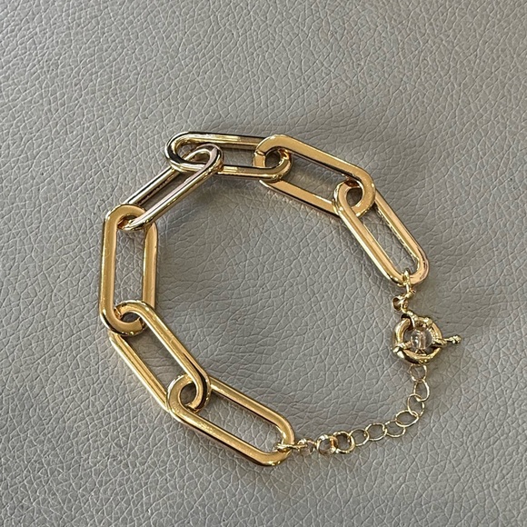 Gold Tone Chain Bracelet Bag Charm - Picture 1 of 5